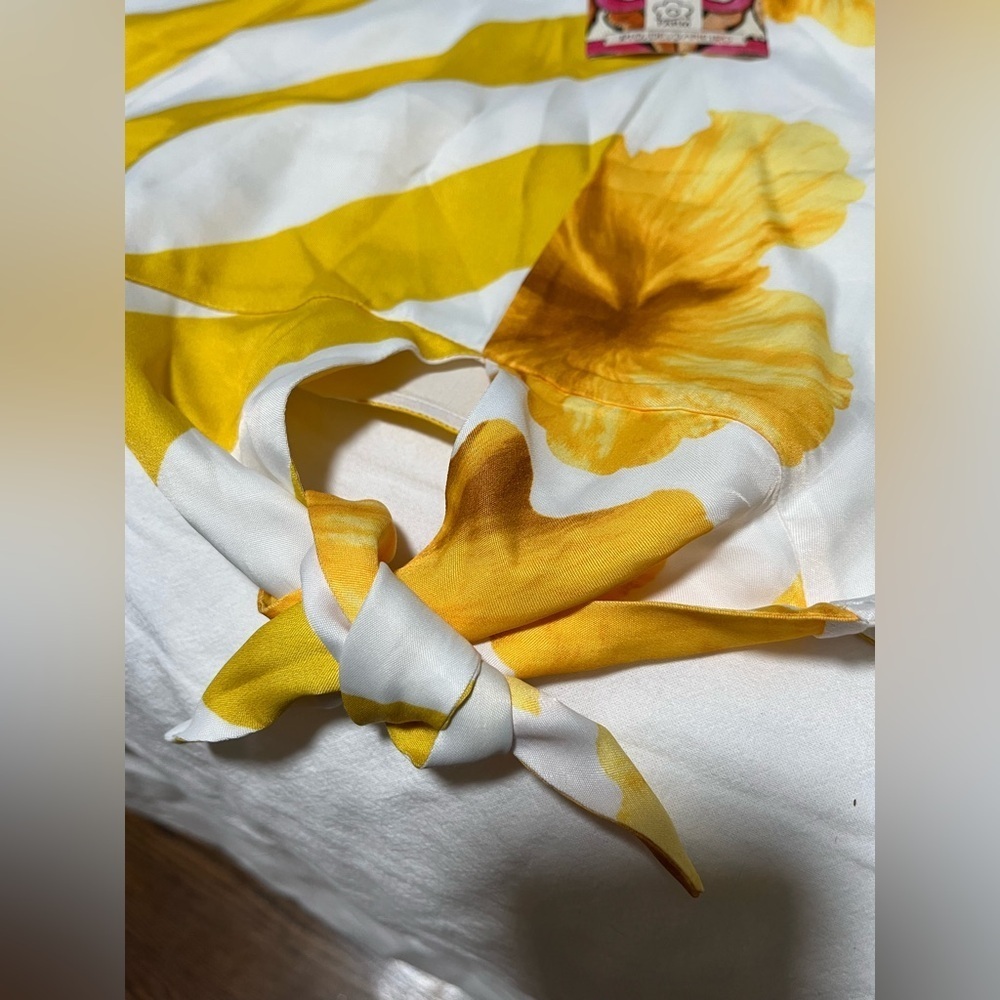 Farm Rio Spliced Cami - Picture 5 of 6